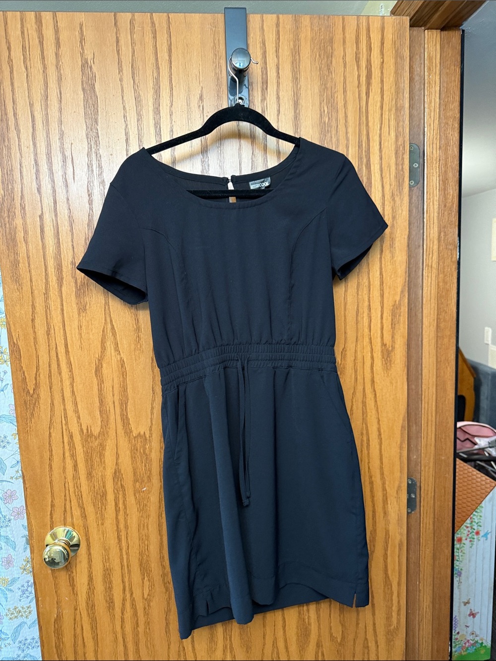 Classic Black Short-Sleeve Women’s Dress